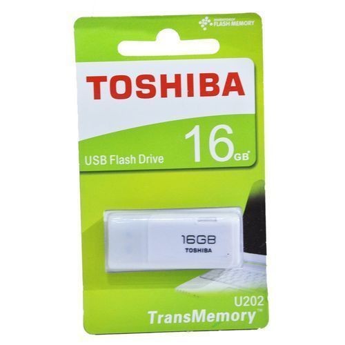 Toshiba 16GB Flash Disk - White